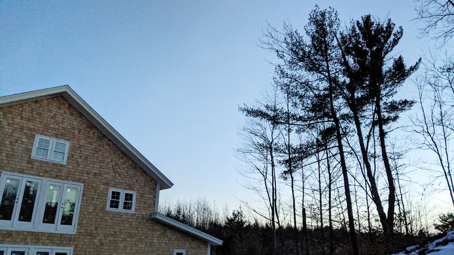 A photo of the new wedding Barn in the mid afternoon sun. 