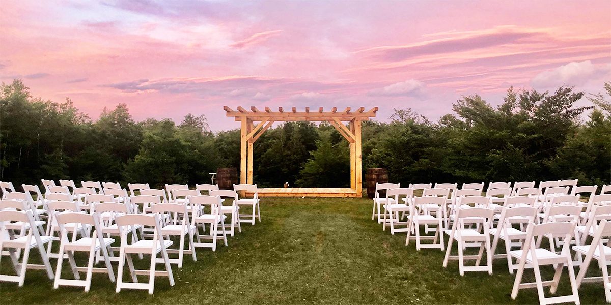 Outdoor ceremony lawn at Barn Lights