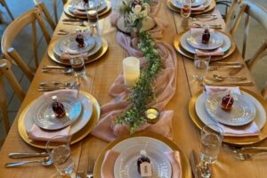 Tableware, place-settings, and decor options - all included!